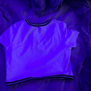 Cropped white and black shirt